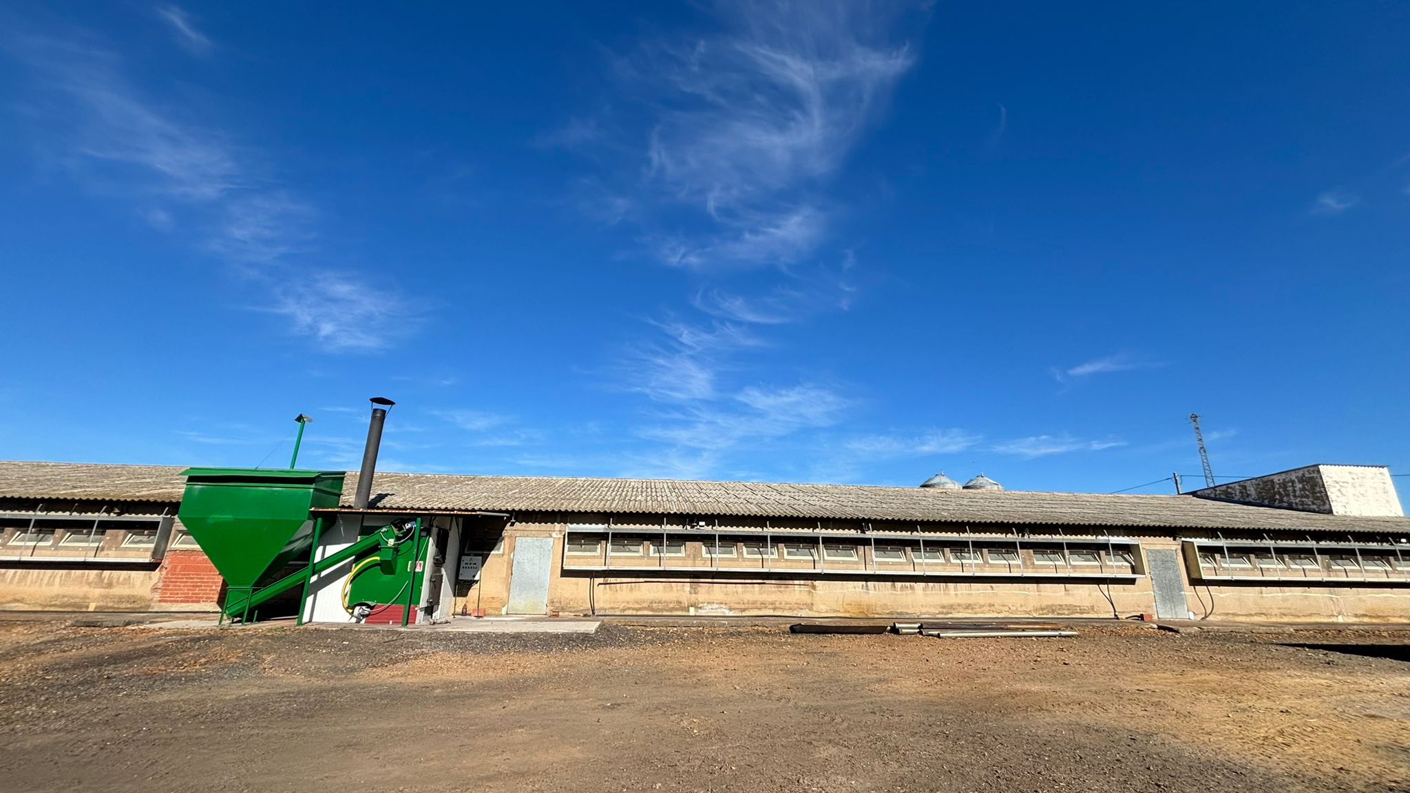 about-01 foto granja avicola 2